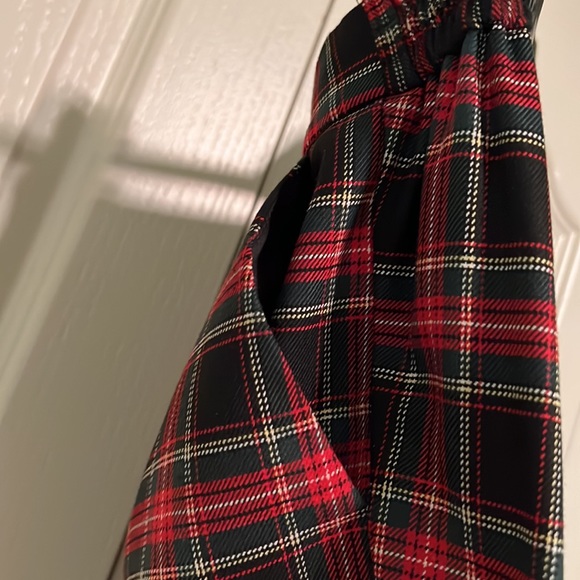Plaid Straight Leg Pants - Picture 5 of 6